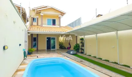 Casa Duplex com  4 suítes na Sapiranga
