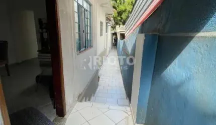 Casa com 3 quartos à venda na Vila Alzira, Santo André  por R$ 420.000