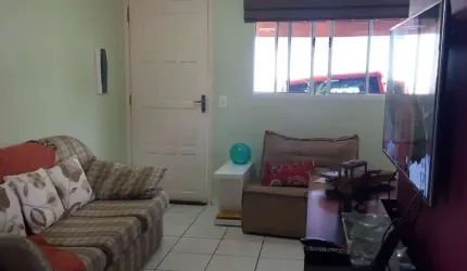 Sobrado á venda no Condomínio Residencial Morada dos Pássaros - Jandira