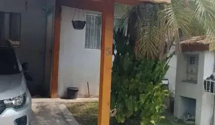 Casa à venda 2 Quartos, Área Goumert C/ Churrasqueira, 1 Vaga - Jandira