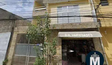 À venda 3 Casas + Garagem + Salão Comercial / 325m² de construção