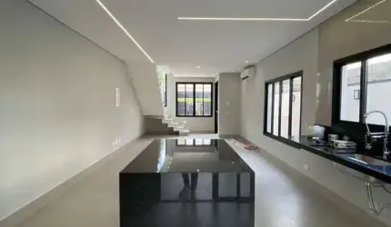 NOVA JAGUARI, CASA À VENDA, 3 SUÍTES, 2 VAGAS - SANTANA DE PARNAÍBA