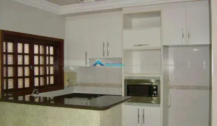 Vende-se casa com 3 dormitórios (1 suíte) no bairro Medeiros em Jundiai SP