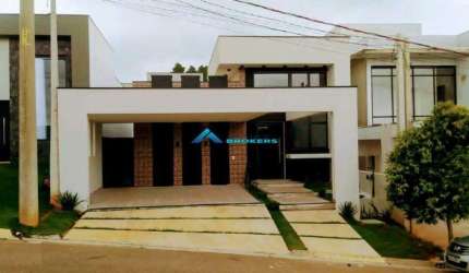 Casa nova a venda com 4 dorms fino acabamento com piscina no condomínio Phytus Cabreuva SP