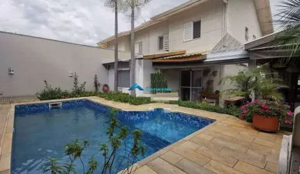 Casa C/ 4 Dorms, Quintal C/ Piscina, A/T de 275 M², Cond. Chácara das Palmeiras Imperiais