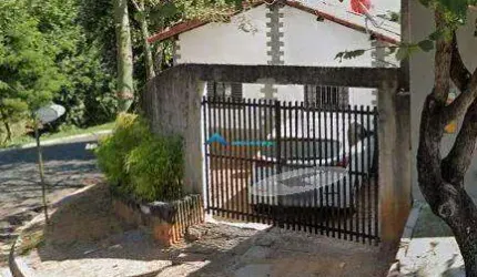 Vende-se casa de esquina sendo 2 casas em Itupeva SP