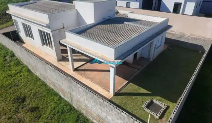 Casa Térrea C/ 3 Dorms sendo 1 Suíte, Terreno de 450 m², Cond. Terras de Jundiaí