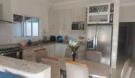 Casa térrea à venda com 3 dormitórios com suite Jardim Primavera Jundiai SP