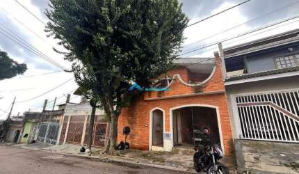 Casa a Venda C/ 2 Dorms + Edícula com 3 Cômodos, Bairro Sagrado Coração de Jesus, Jundiaí