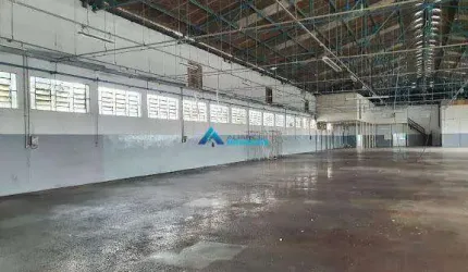 Galpao a venda com área de 6000m² total e 3600m² de área construida localizado na Anhanguera km 62