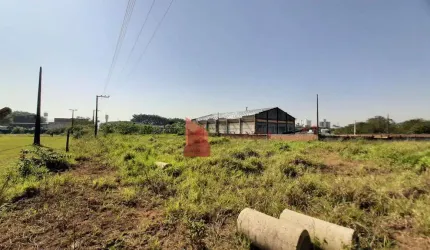 LOCAÇÃO: Terreno no bairro Cordeiros