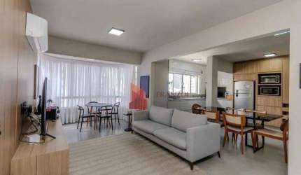 Vende-se Apartamento Mobiliado com 02 Quartos em Balneário Camboriú