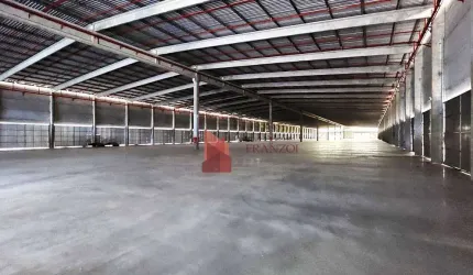 GALPÃO: Locação Galpão Logístico CROSSDOCK com 9.124m2, próximo a BR-470, Blumenau/SC!