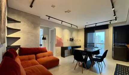 LOCAÇÃO: Apartamento 2 dormitórios TOTALMENTE MOBILIADO E EQUIPADO - Vila Operária, Itajaí