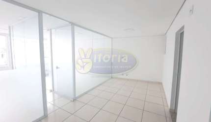 SALA COMERCIAL.