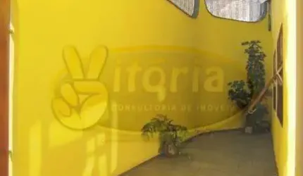 SOBRADO DE ESQUINA