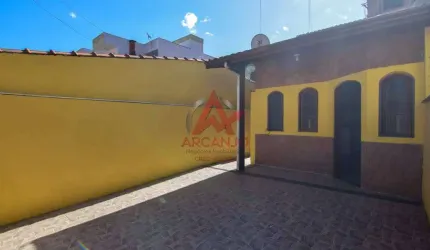 Sobrado, 03 dormitórios, 02 Suítes, bem localizada em Itaguá
