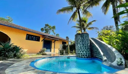 Casa à venda no bairro Itamambuca em Ubatuba/SP