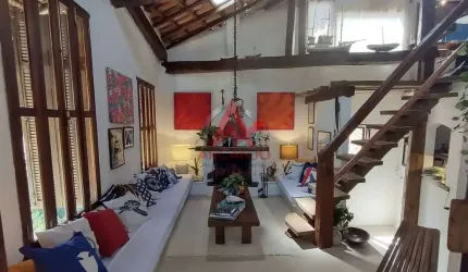 CASA A VENDA COM VISTA MAR , NA VILA DE PICINGUABA - UBATUBA - SP
