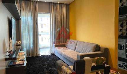 Apartamento Padrão 02 dormitórios, 01 suite, 01 garagem , localização ótima
