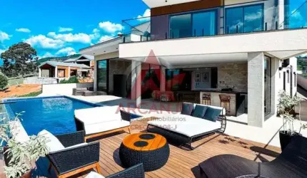 Casa a Venda em Condomínio 4 Suítes Piracaia-SP
