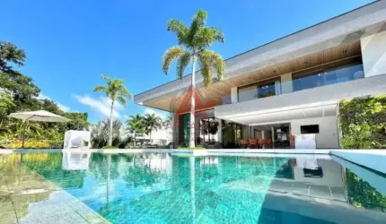 Casa Alto Padrão na Riviera de São Lourenço