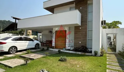 Casa a Venda Em Condomínio Fechado Com 4 Dormitórios Em Ubatuba-SP