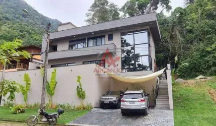 Recanto Da Lagoinha - Sobrado A Venda Em Ubatuba Condomínio Fechado Próximo ao Mar