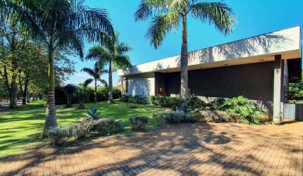 Encantadora casa no Condomínio Green Village em Cambé à venda ou locação
