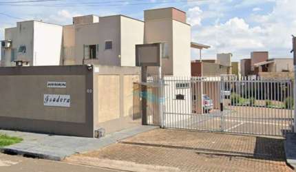 CASA À VENDA - CONDOMINIO RESIDENCIAL ISADORA