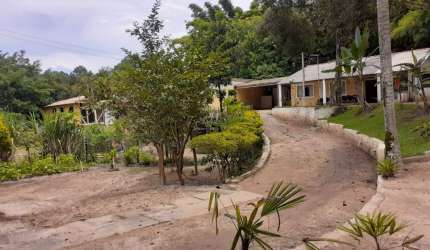 Venda de Chácara em São José dos Campos - Bairro Capuava