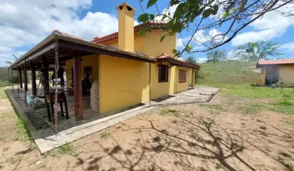 SITIO COM VISTA PANORÂMICA EM PARAIBUNA