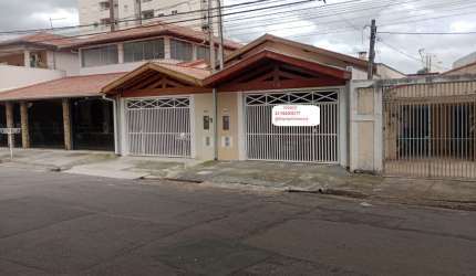 Casa seminova diferenciada