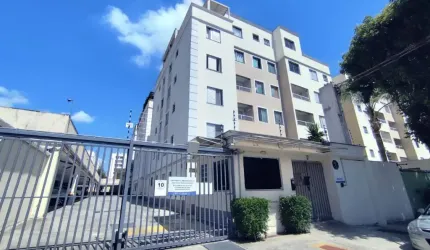 Apartamento com suite e sacada