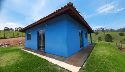Chácara Aconchegante à Venda em Paraibuna