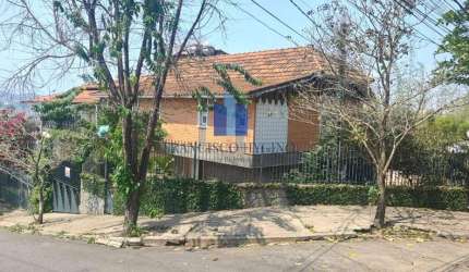 Casa para Venda em Volta Redonda, Niterói, 4 dormitórios, 2 suítes, 3 banheiros, 4 vagas