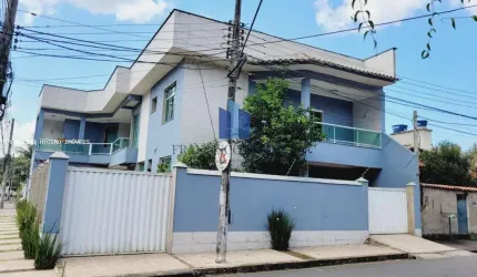 Casa para Venda em Volta Redonda, Sessenta, 5 dormitórios, 3 suítes, 5 banheiros, 3 vagas