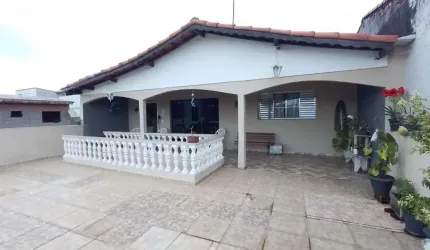 Casa para Venda em Mairinque, Jardim Cruzeiro, 3 dormitórios, 1 suíte, 2 banheiros, 3 vagas