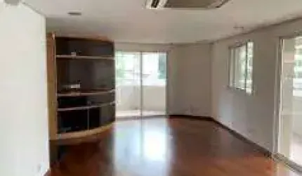 Lindo Apto de 307 metros Bairro Paraiso
