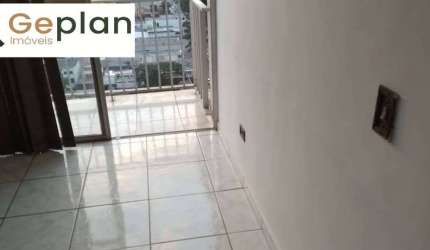 Excelente Apt° V. Olímpia c/2 dorms, 2 banhs, sala, coz, 2 vagas, 72m²