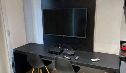MARAVILHOSO APARTAMENTO NA RUA CAPOTE VALENTE TOTALMENTE MOBILIADO!!!
