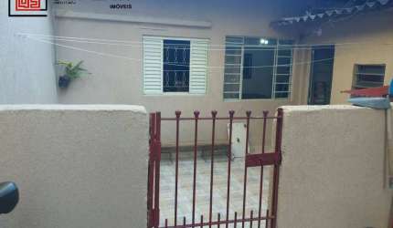 Casa Ipiranga recem reformado com renda