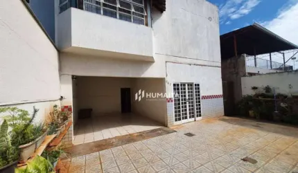 Sobrado à venda, 226 m² por R$ 490.000,00 - Vila Matarazzo - Londrina/PR