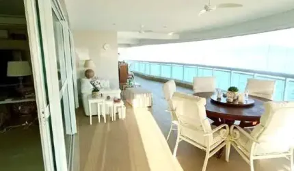 Apartamento de luxo no Gonzaga, Santos-SP: 4 quartos, 4 suítes, 3 salas, 6 banheiros, 4 vagas de garagem e 493m² de área. Conheça o Residencial Prime Plaza!