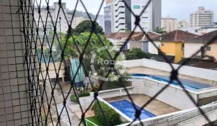 Apartamento à venda na Vila Belmiro, Santos-SP: 2 quartos, 1 sala, 1 banheiro, 1 vaga e 70m² de área!