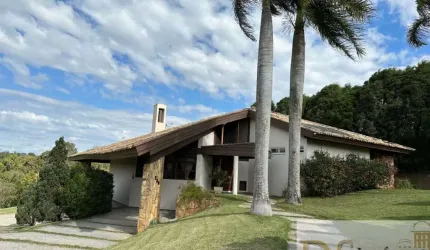 LINDA CASA RESIDENCIAL ALTO PADRÃO NO CONDOMÍNIO TERRAS DE SÃO JOSÉ EM ITU, 640 M², COM 4 SUÍTES, ÁREA GOURMET E PISCINA