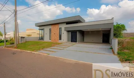 CASA NOVA NO CONDOMÍNIO SANTA MÔNICA EM ITU/SP, COM ÁREA TOTAL DE 803 M², ÁREA CONSTRUIDA DE 284 M², ESPAÇOS INTEGRADOS, ESCRITÓRIO, PISCINA E MAIS