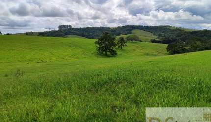 Fazenda à venda na Rua Campos Salles, 5, Centro, Itapetininga por R$ 15.000.000