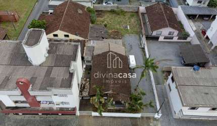 Terreno à venda, 714 m² por R$ 1.300.000,00 - Centro - Jaraguá do Sul/SC