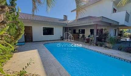 Casa com 3 dormitórios à venda, 278 m² por R$ 1.290.000,00 - Três Rios do Sul - Jaraguá do Sul/SC